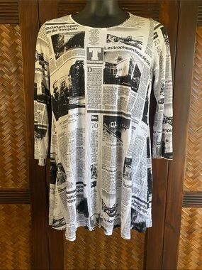 COMFY USA - French Newspaper Tunic XL